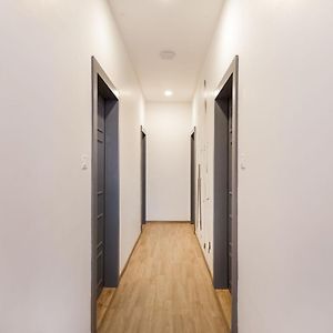 Townhouse Pipliyahana Square